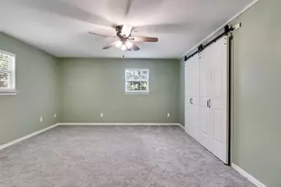 1928 Greentree Dr, Huntsville, TX 77340 - Photo 20