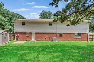 1928 Greentree Dr, Huntsville, TX 77340 - Photo 30