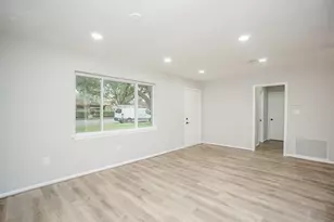 1941 Heights Dr, Katy, TX 77493 - Photo 6