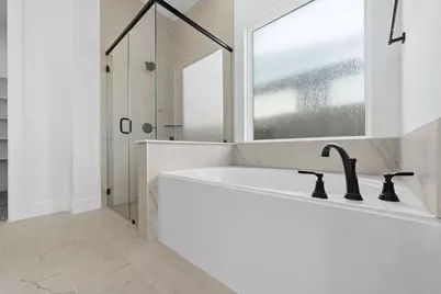 2402 Garden Arbor, Tomball, TX 77375 - Photo 12