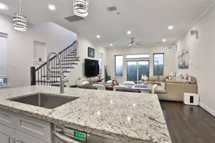 845 Fisher St, Houston, TX 77018 - Photo 6
