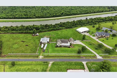 4350 Skylane Drive, Beach City, TX 77523 - Photo 32