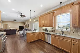 4350 Skylane Dr, Beach City, TX 77523 - Photo 8