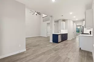 2415 Inlet Ct, Fresno, TX 77545 - Photo 14