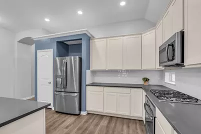 14320 N Summerchase Circle, Willis, TX 77318 - Photo 18