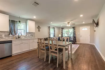 1803 Avenue Q, Santa Fe, TX 77510 - Photo 12