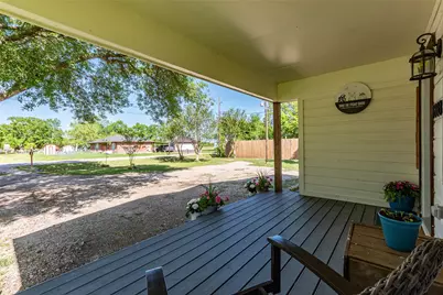 1803 Avenue Q, Santa Fe, TX 77510 - Photo 4