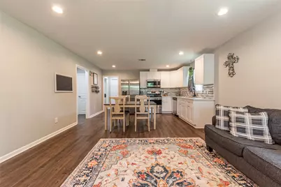 1803 Avenue Q, Santa Fe, TX 77510 - Photo 8