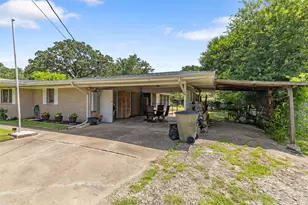 4200 Woody Ln, Bryan, TX 77803 - Photo 8