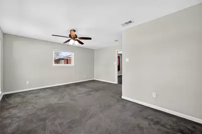 5906 Par Four Drive, Houston, TX 77088 - Photo 36