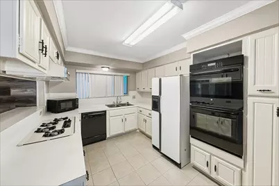 3815 Thonig Road, Houston, TX 77092 - Photo 8