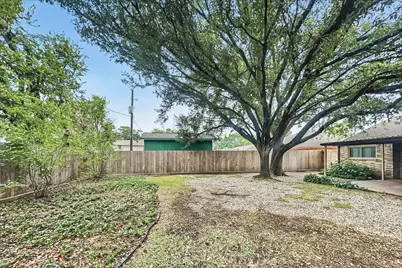 3815 Thonig Road, Houston, TX 77092 - Photo 20