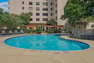 1400 Hermann Dr, Houston, TX 77004 - Photo 16