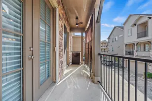 11006 Joedell Ln, Houston, TX 77043 - Photo 24