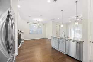 11006 Joedell Ln, Houston, TX 77043 - Photo 14