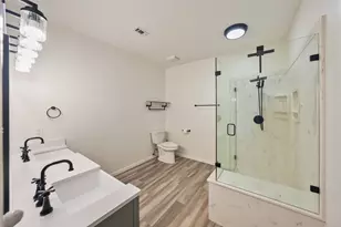 416 Augusta Dr, Huntsville, TX 77340 - Photo 16