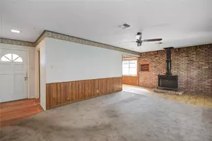 1510 W 11th St, Freeport, TX 77541 - Photo 8