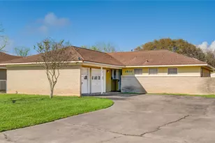 1510 W 11th St, Freeport, TX 77541 - Photo 1