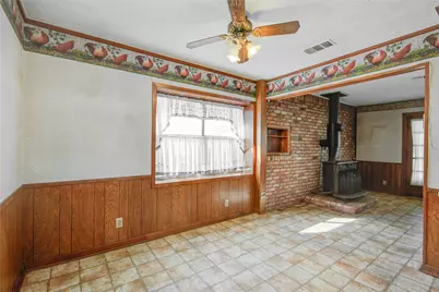 1510 W 11th Street, Freeport, TX 77541 - Photo 12