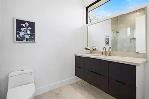 4708 Laurel St, Bellaire, TX 77401 - Photo 36