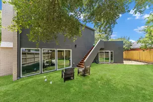 10722 Ella Lee Ln, Houston, TX 77042 - Photo 48