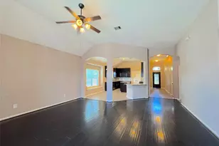 24039 Augusta Falls Ln, Spring, TX 77389 - Photo 4