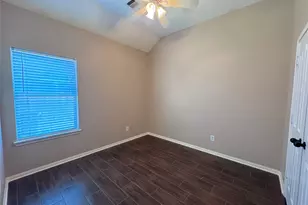 24039 Augusta Falls Ln, Spring, TX 77389 - Photo 10