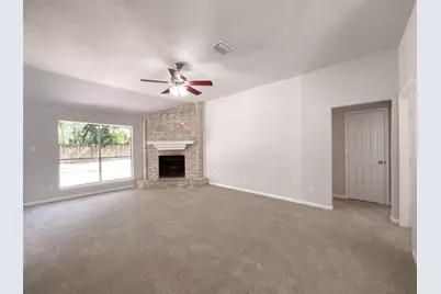 4911 Creek Shadows Drive, Houston, TX 77339 - Photo 6