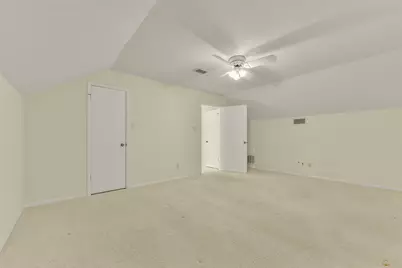 15711 Cavendish Drive, Houston, TX 77059 - Photo 28