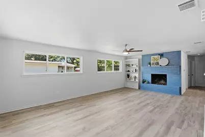 1916 Vinewood Drive, Bryan, TX 77802 - Photo 6