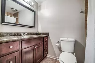 246 Litchfield Ln, Houston, TX 77024 - Photo 14