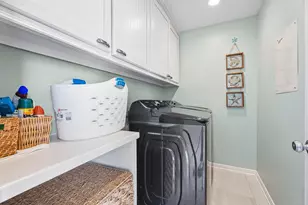 19023 Kahala Dr E, Galveston, TX 77554 - Photo 22