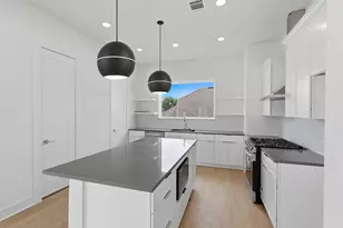 904 Kern St, Houston, TX 77009 - Photo 4