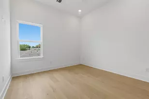 904 Kern St, Houston, TX 77009 - Photo 12