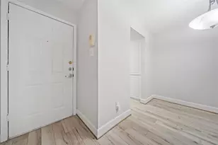 2277 S Kirkwood Rd, Houston, TX 77077 - Photo 4