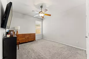 5807 Brimstone Hill Ln, Conroe, TX 77304 - Photo 10