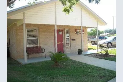 404 Medina, Cotulla, TX 78014 - Photo 2