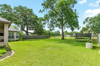 2286 Riverside Drive, West Columbia, TX 77486 - Photo 32