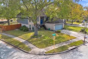 17314 Edenbridge Ct, Spring, TX 77379 - Photo 2