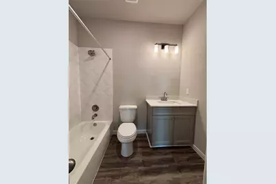 423 Calumet, Palacios, TX 77465 - Photo 16