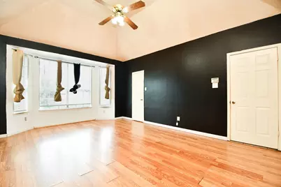 4306 W Thunderwood Circle, Fresno, TX 77545 - Photo 10