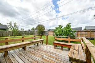 4306 W Thunderwood Cir, Fresno, TX 77545 - Photo 20