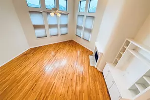 9813 Cynthia Ann Ct, Houston, TX 77025 - Photo 32