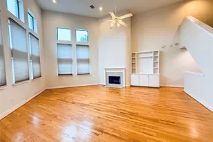 9813 Cynthia Ann Ct, Houston, TX 77025 - Photo 24