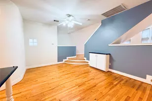9813 Cynthia Ann Ct, Houston, TX 77025 - Photo 16