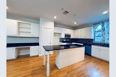 9813 Cynthia Ann Court, Houston, TX 77025 - Photo 16