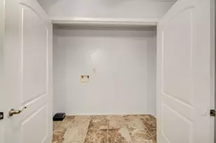 811 W 7th St, Freeport, TX 77541 - Photo 16