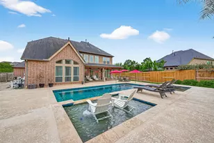 27554 Kingsland Pl Ln, Fulshear, TX 77441 - Photo 34