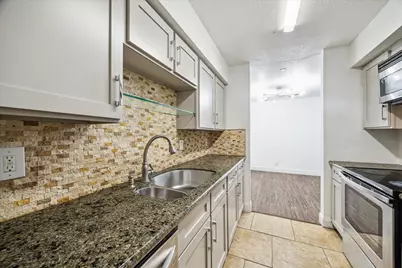 9700 Leawood Boulevard #1214, Houston, TX 77099 - Photo 10
