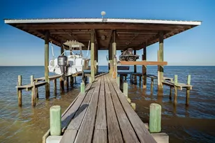 3635 Bayshore Dr, Bacliff, TX 77518 - Photo 36